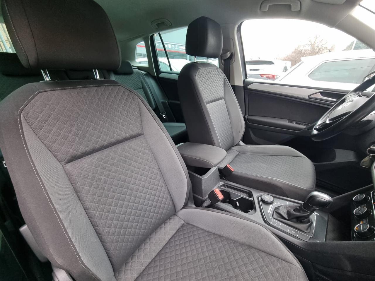 Volkswagen Tiguan 2.0 TDI SCR DSG 4MOTION Business BMT