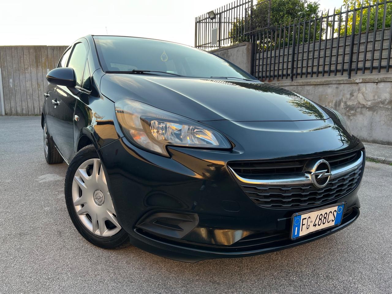 Opel Corsa 1.2 5 porte 4 cilindri