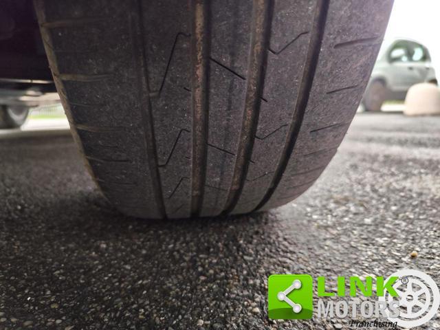 VOLKSWAGEN T-Roc 1.0 TSI Style NEOPAT. GARANZIA INCLUSA