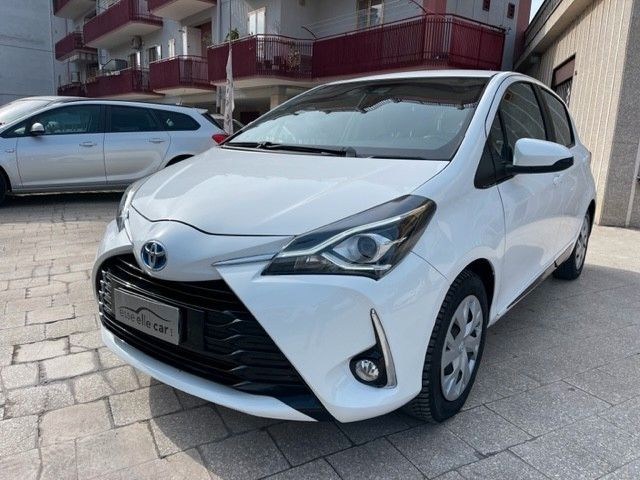 Toyota Yaris 1.5 Hybrid 5 porte Cool 2017