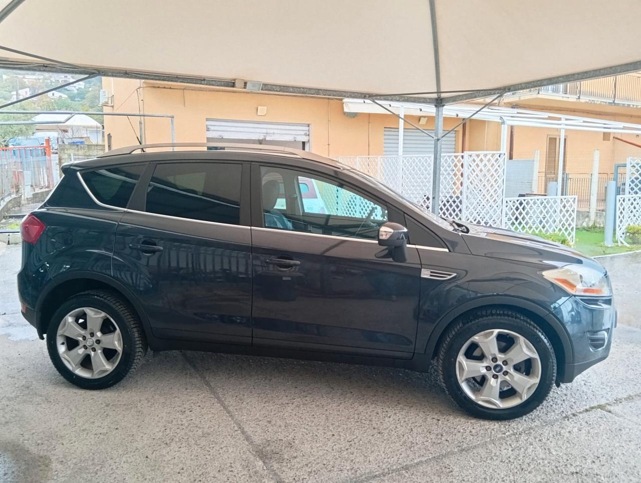 Ford Kuga 2.0 Tdci 4x4 Titanium – 2009