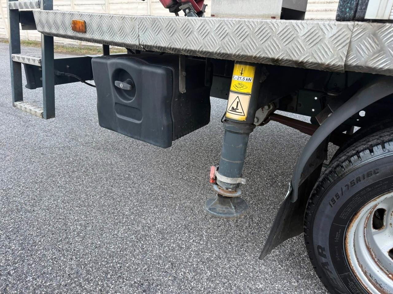 Iveco Daily 35 2.3 CON PIATTAFORMA E CESTELLO