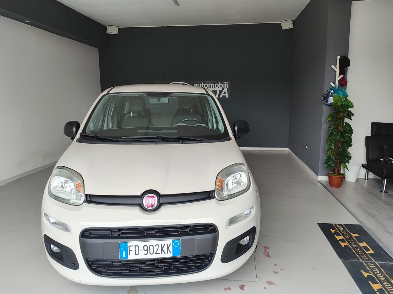 Fiat Panda 1.2 Lounge unico proprietario