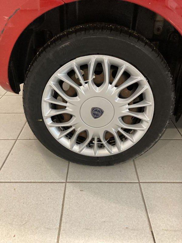 Lancia Ypsilon Ypsilon 1.2 69 CV 5 porte Platinum