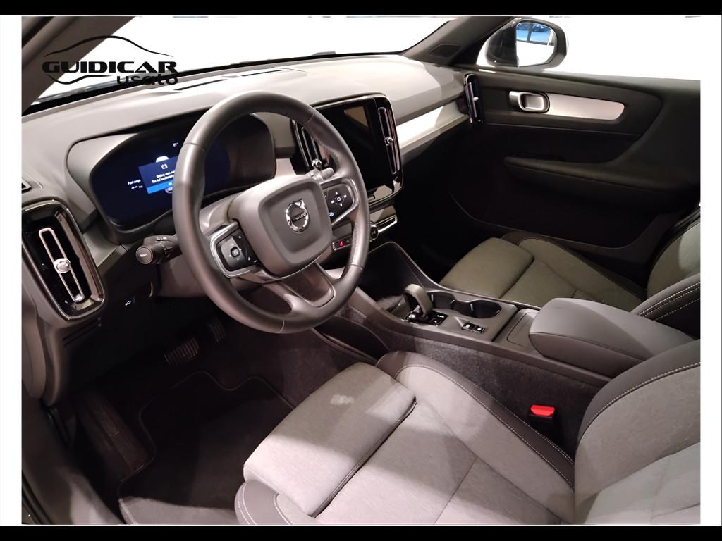 VOLVO XC40 2023 - XC40 2.0 b3 Core auto