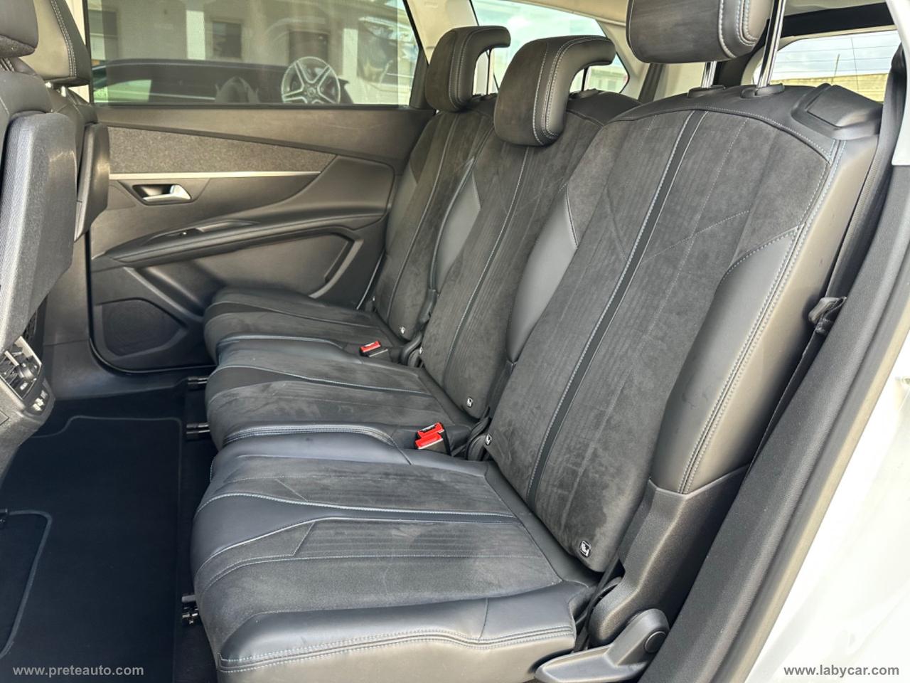 PEUGEOT 5008 BlueHDi 130 S&S Crossway