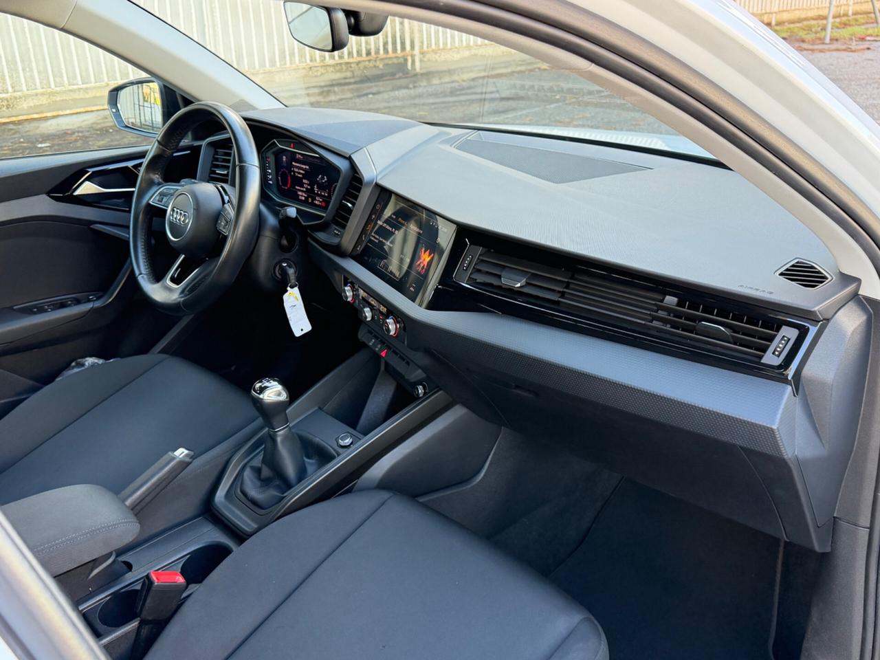 Audi A1 SPB 25 TFSI Identity Black