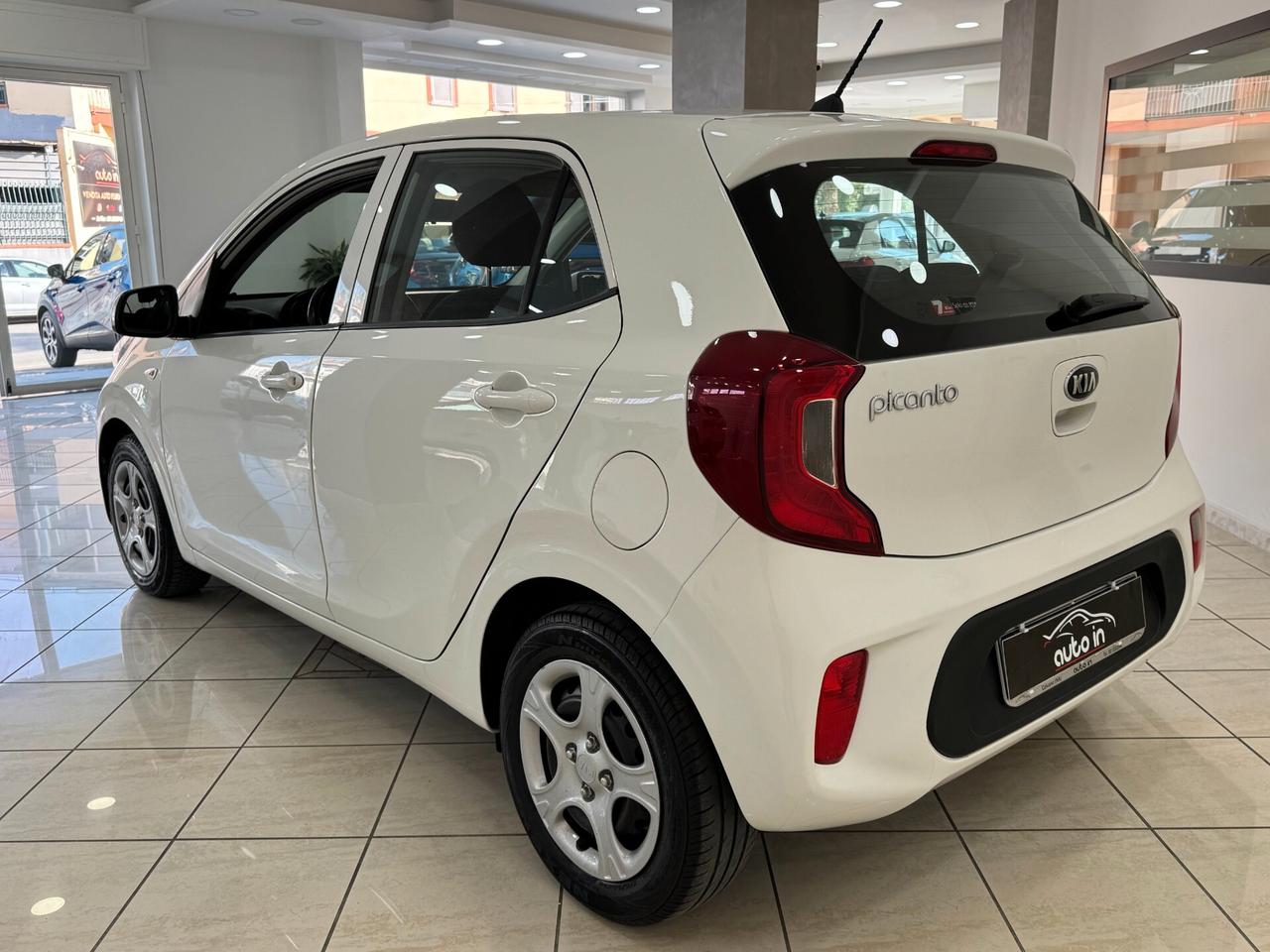 Kia Picanto 1.0 12V 5 porte Active