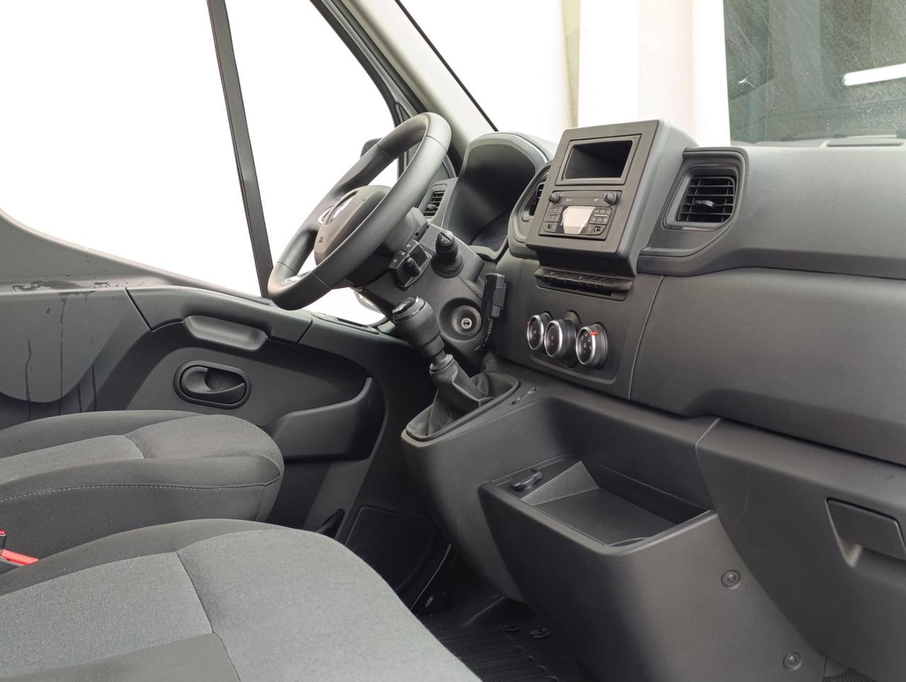RENAULT Master T35 2.3 dci 135cv L3H2 Advance