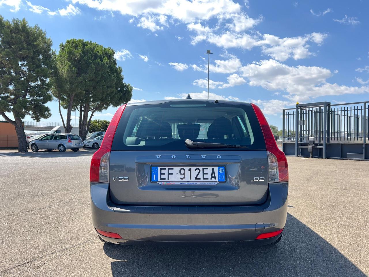 Volvo V50 1.6 D2 114cv Kinetic - 2011