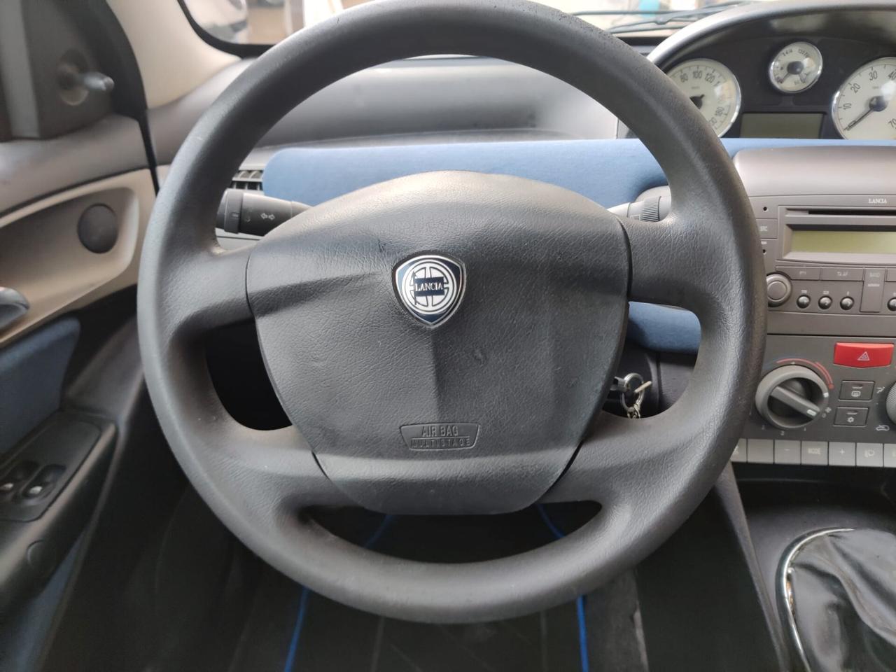 Lancia Ypsilon 1.2 Benzina