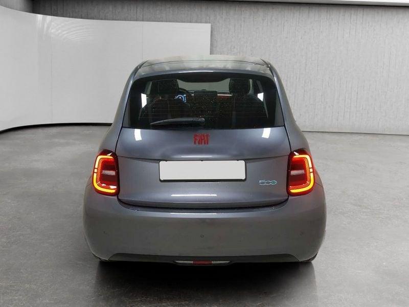 FIAT 500 500e 42 kWh (Red)