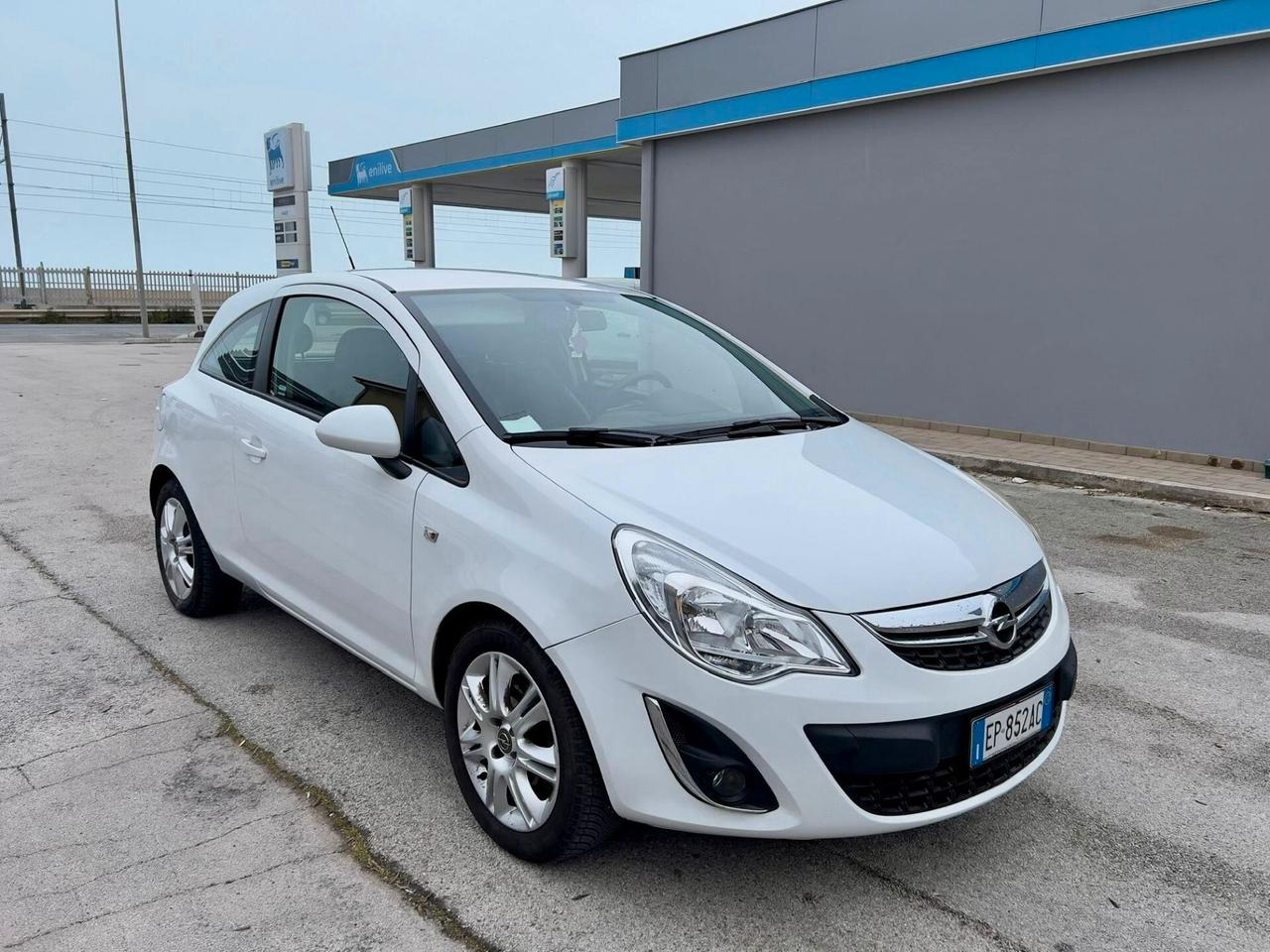 Opel Corsa 1.2 GPL