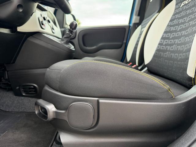 FIAT Panda Cross PANDINA CROSS HYBRID+CARPLAY+VIRTUA+SENSORI