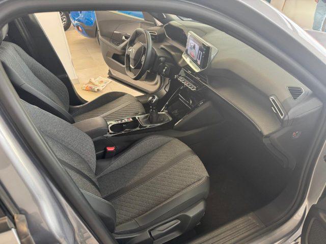 PEUGEOT 2008 PureTech 100 S&S Allure