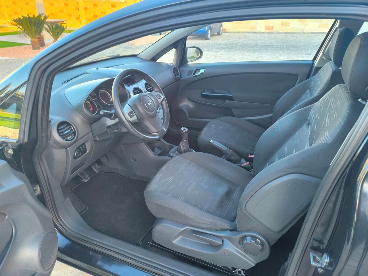 Opel Corsa 1.2 3 porte Elective perfetta full optional