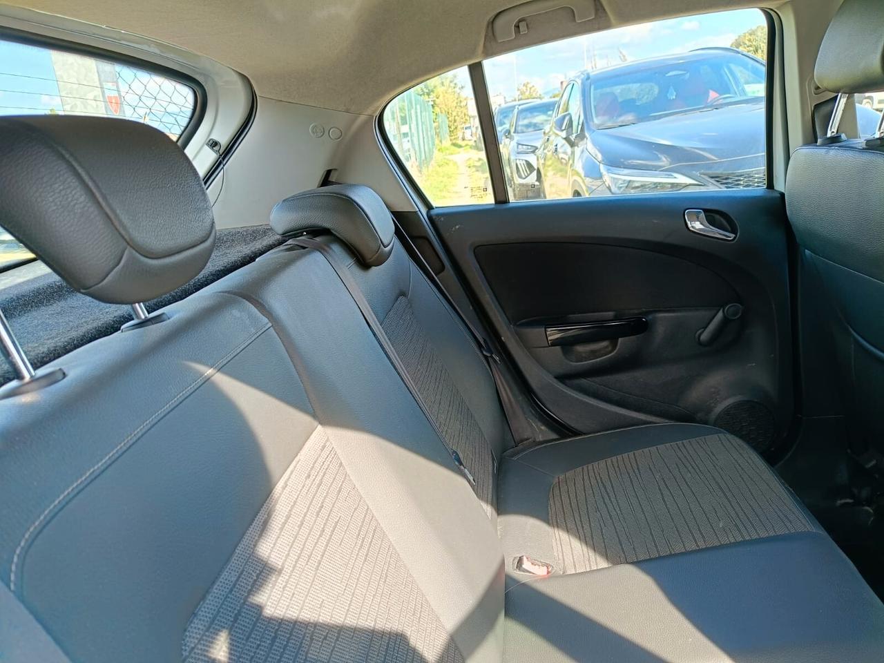 Opel Corsa 1.2 GPL