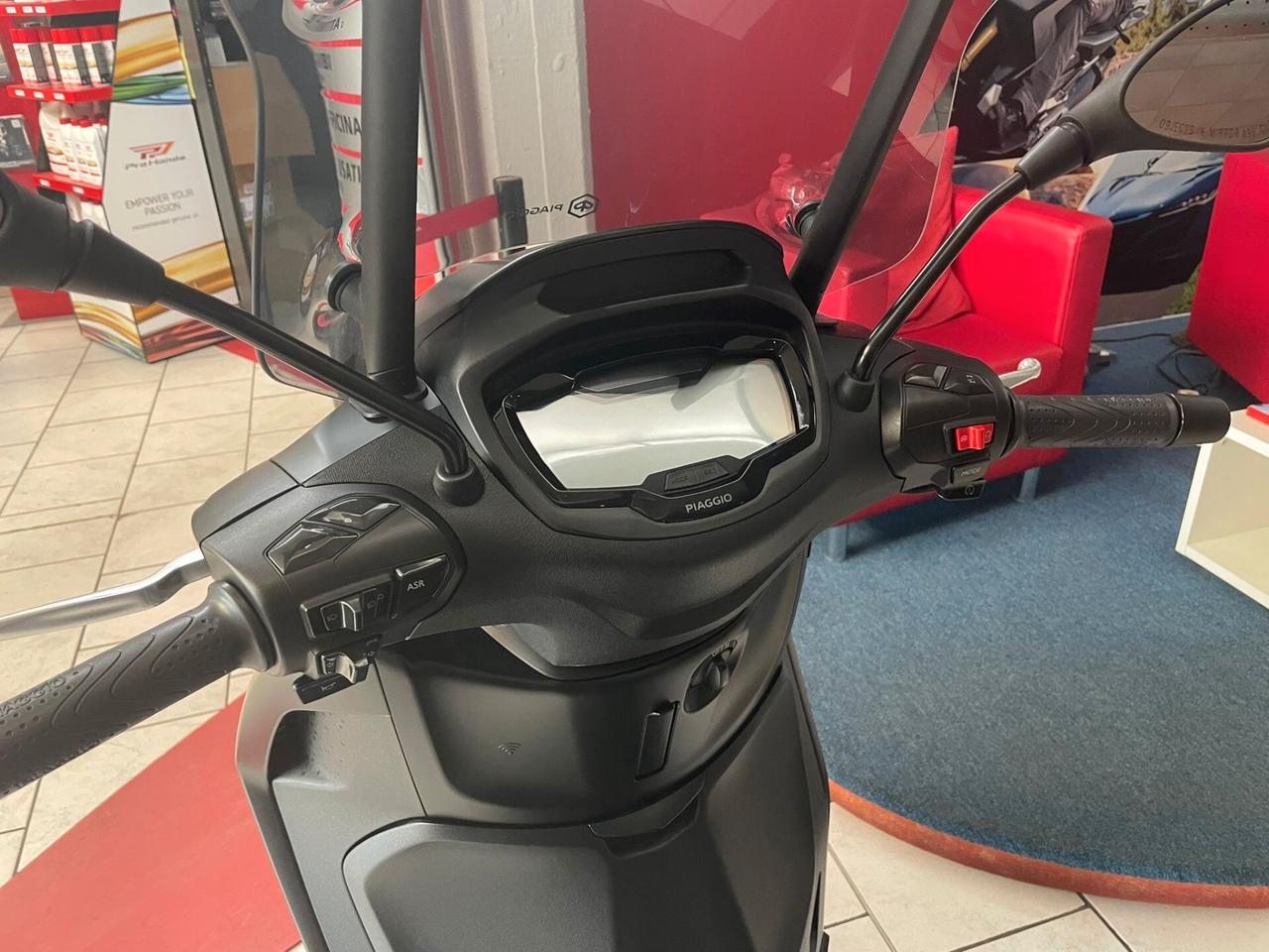 Piaggio Beverly 400 HPE