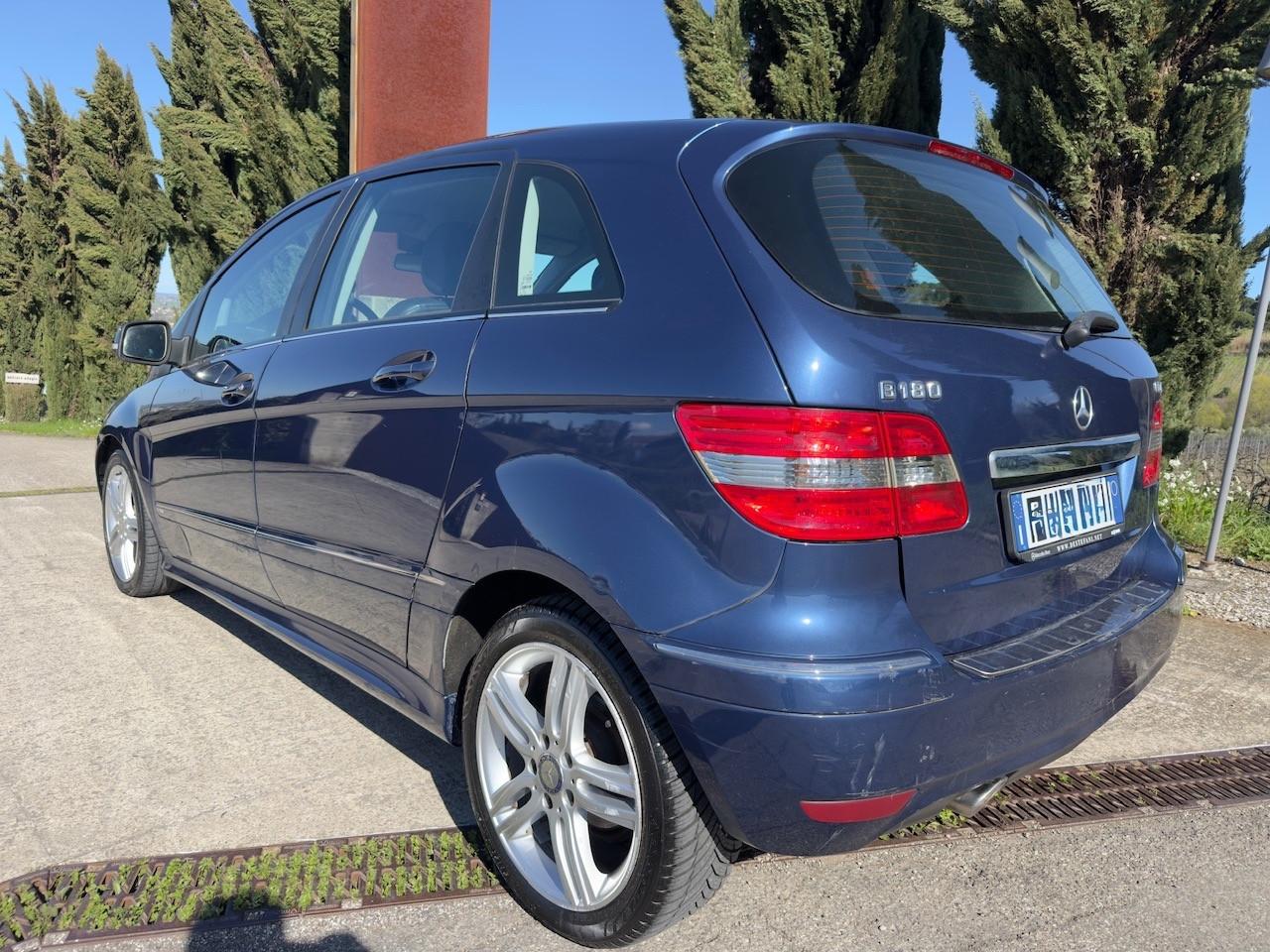 Mercedes-benz B 180 CDI BlueEFFICIENCY Premium