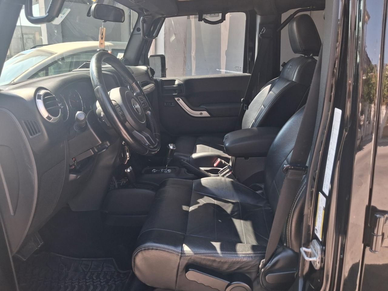 Jeep Wrangler Unlimited 2.8 CRD 2011