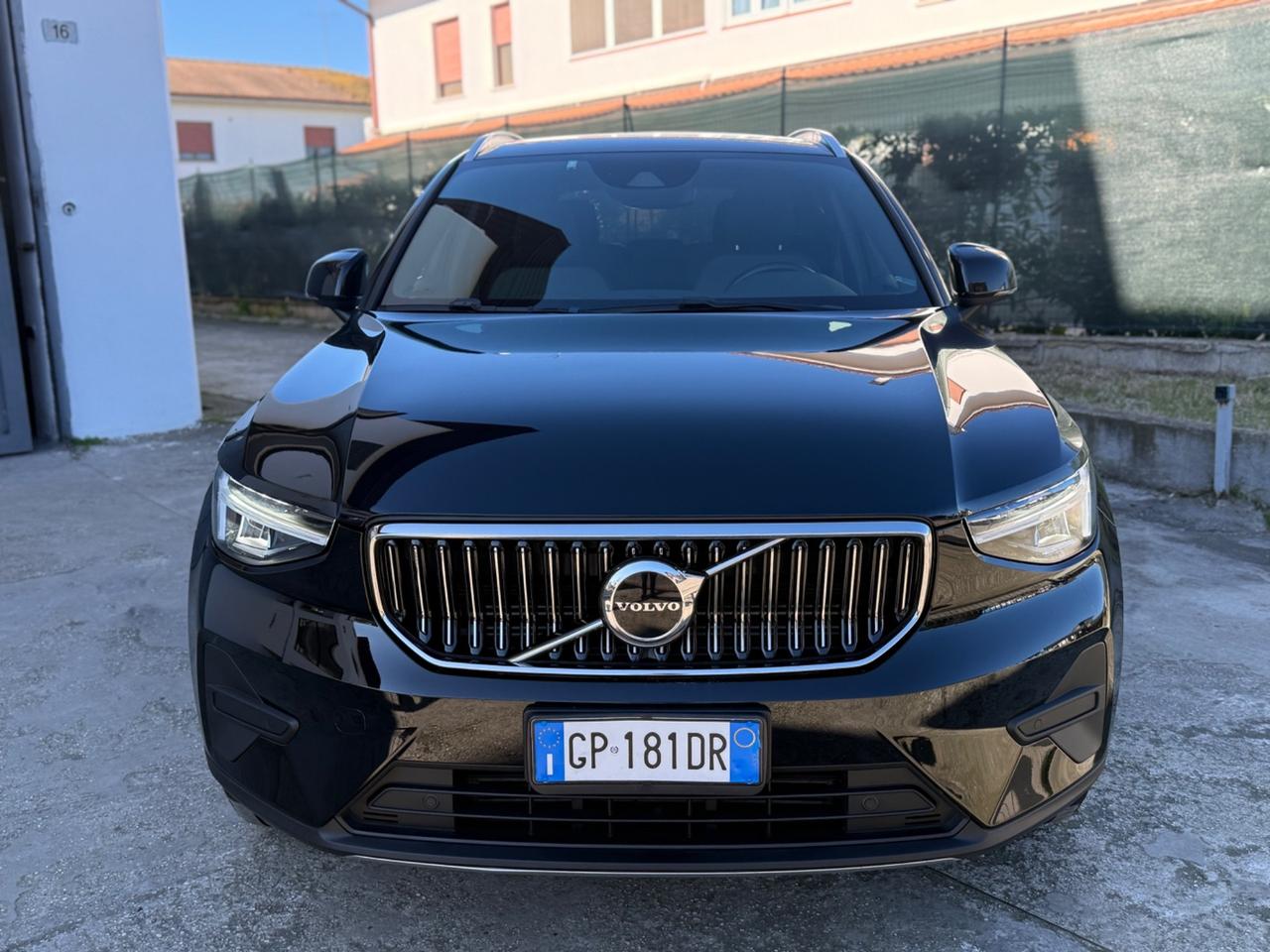 Volvo XC40 T4 1.5 Plug-in Hybrid 2023 50 KM ELETTRICO