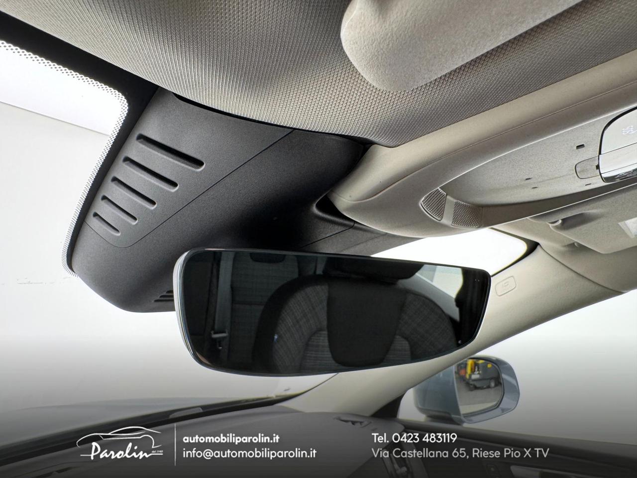 VOLVO XC60 B4 (d) automatico Core Telecamera-CarPlay-Navi