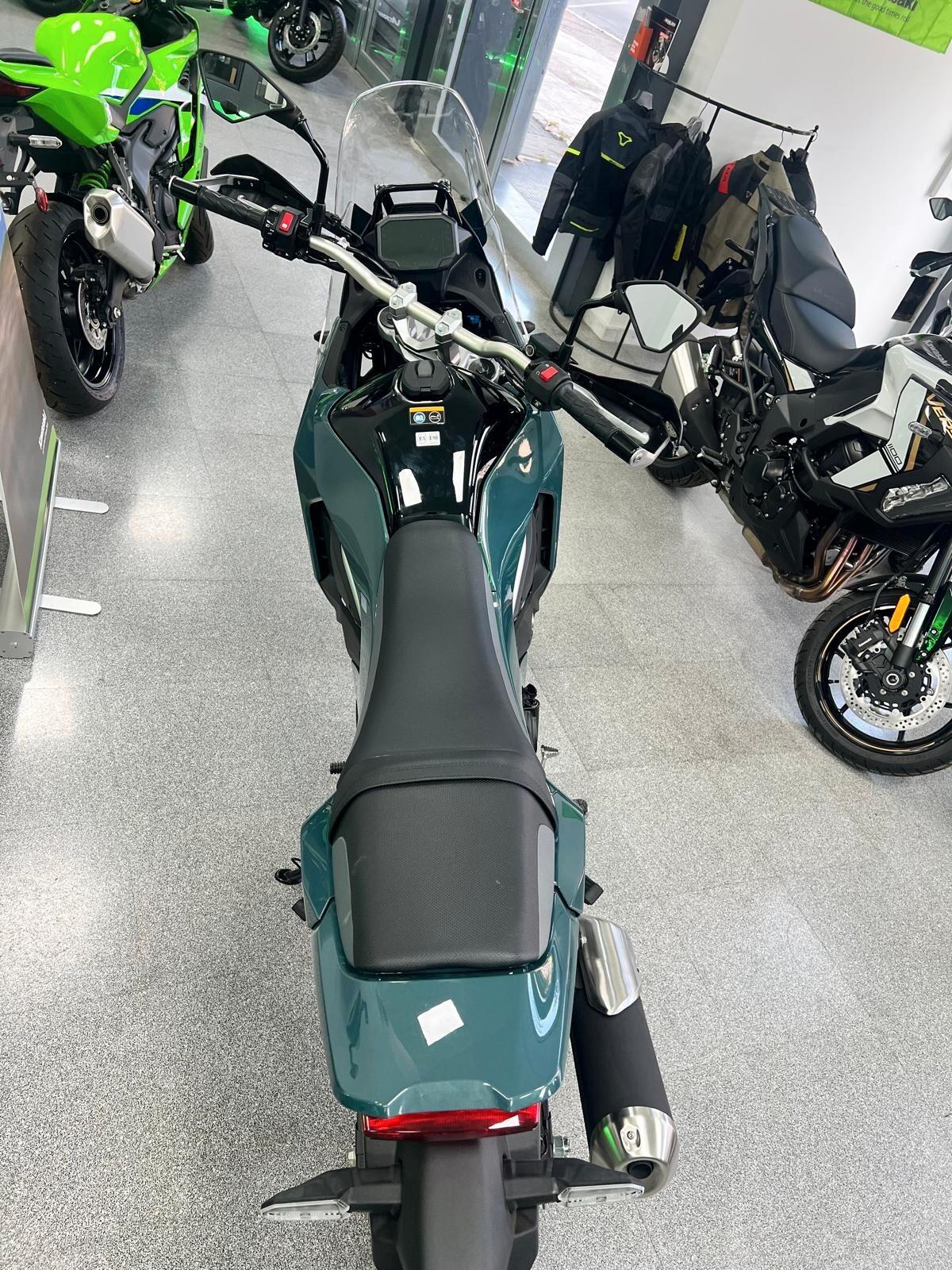 Kawasaki KLE 500 se