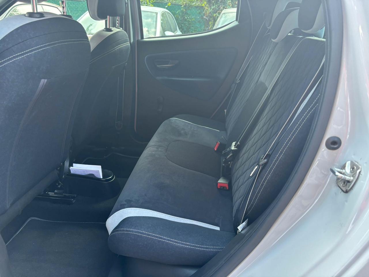 Lancia Ypsilon 1.2 69 CV 5 porte GPL Ecochic Mya OK Neopatentati