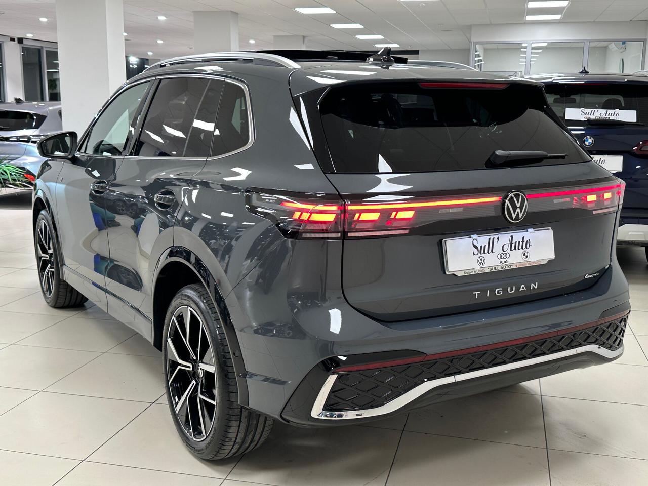 Volkswagen Tiguan 2.0 TDI 193 CV DSG 4MOTION R-Line - 2025