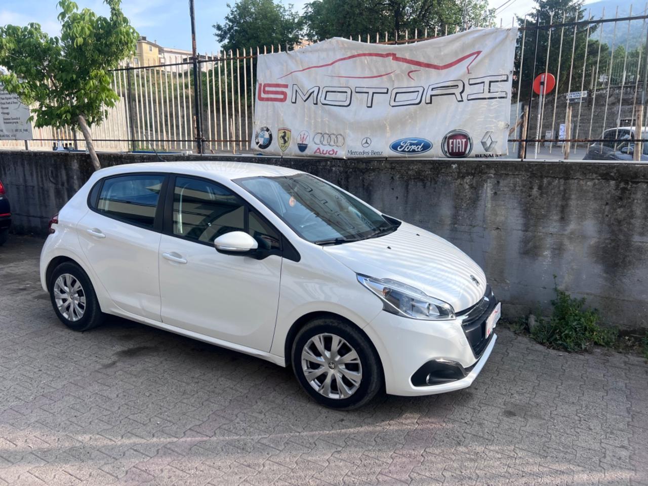 Peugeot 208 BlueHDi 100 S&S 5 porte Active+Blockshaft