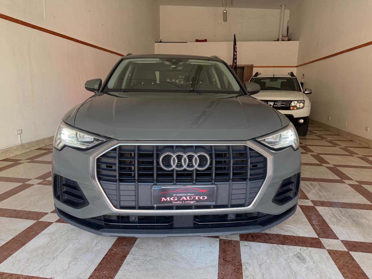 Audi Q3 35 TDI S tronic Business Advanced