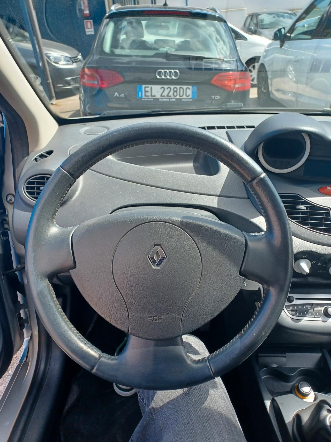 Renault Twingo 1.2 16V LEV Yahoo!