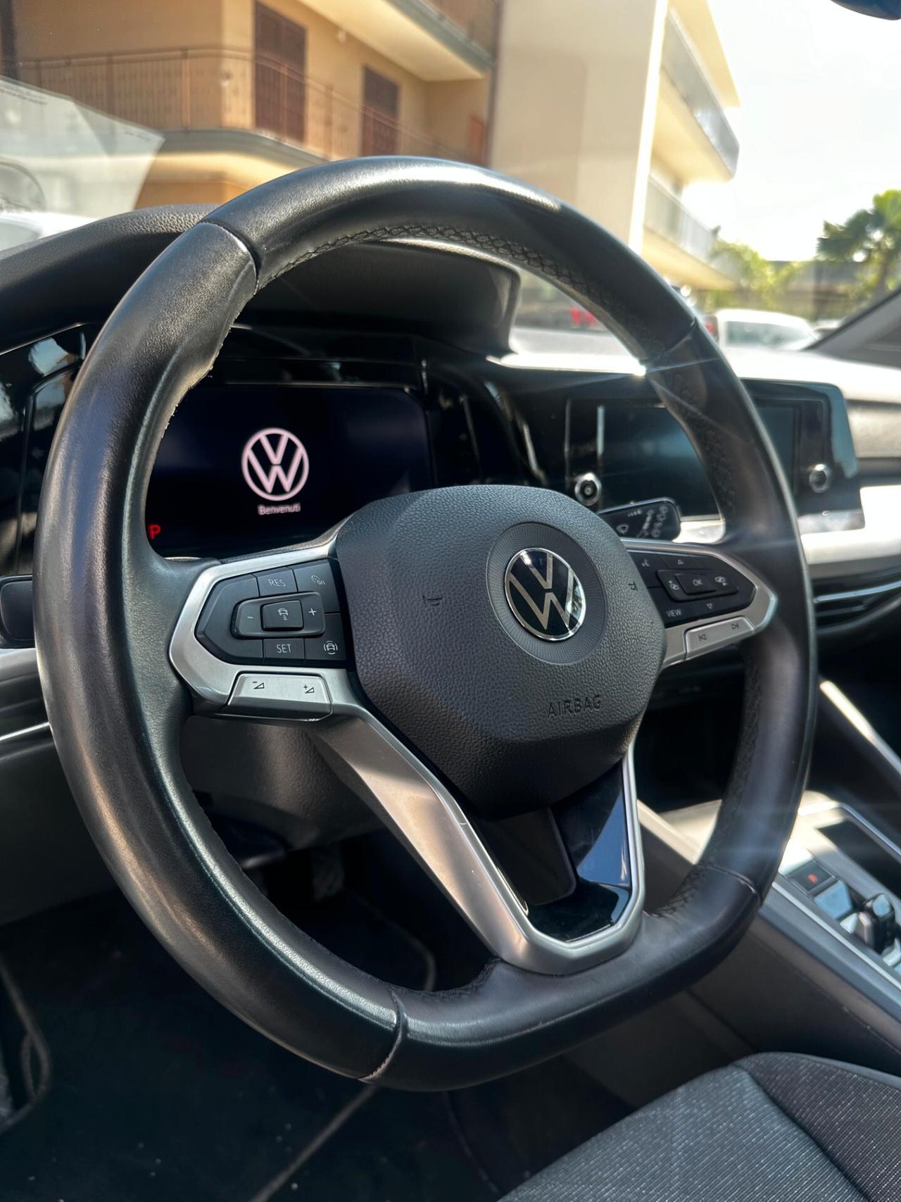 Volkswagen Golf 1.5 tgi dsg style 96kw