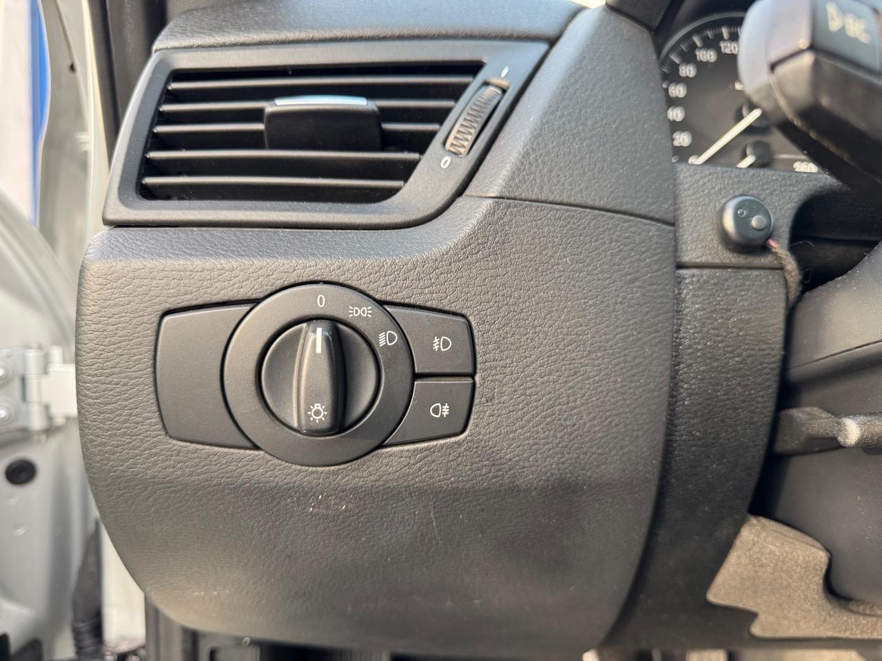 BMW X1 23D 204CV FUTURA FULL OPTIONAL
