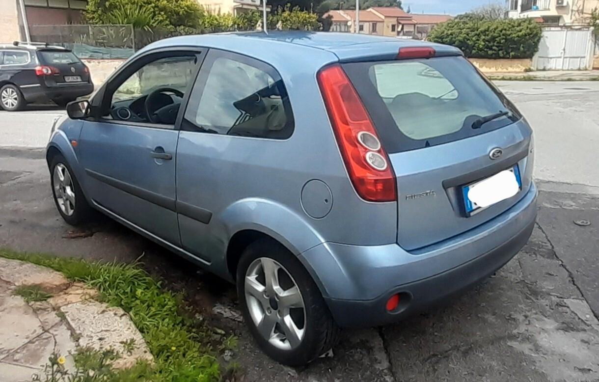 Ford Fiesta 1.4 TDCi 3p. Ghia