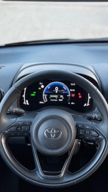 Toyota Yaris 1.5 Hybrid 5 porte Trend