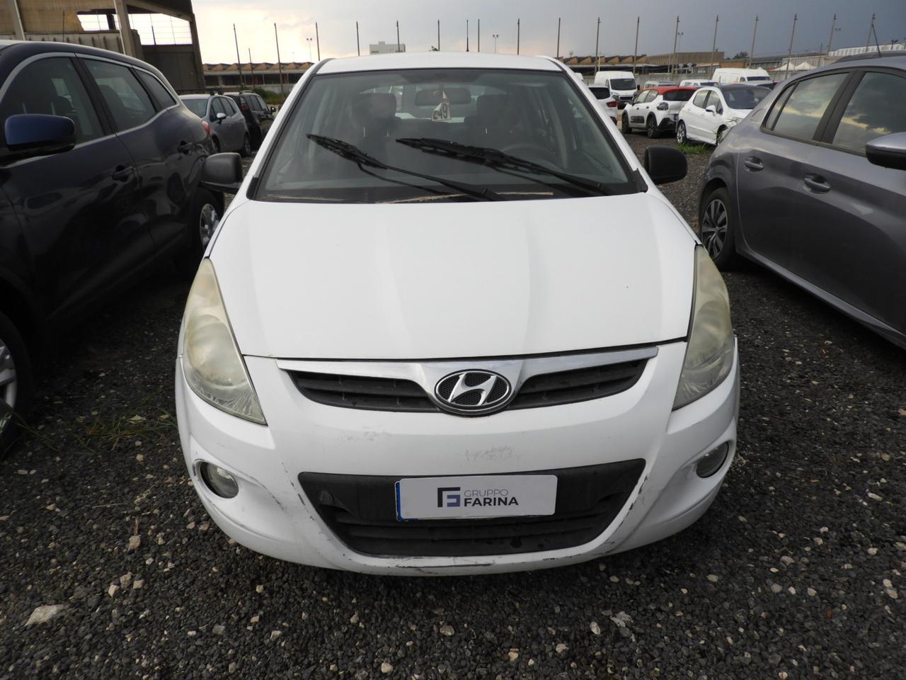 HYUNDAI i20 I 2009 - i20 5p 1.4 crdi Comfort FL