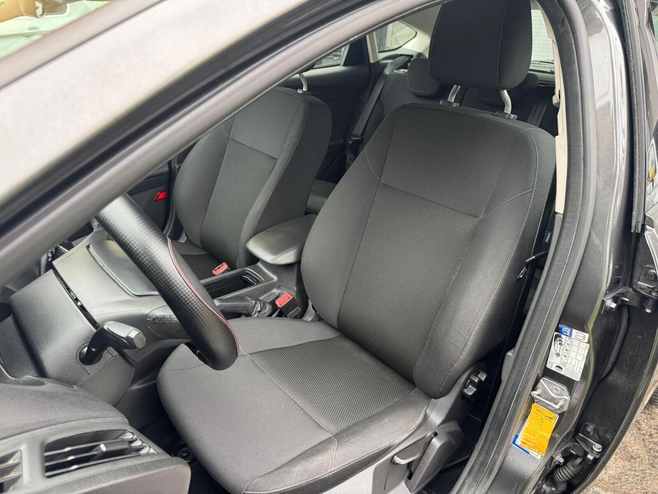 FORD FOCUS 1.5 TDCi 95cv TITANIUM NEOPAT