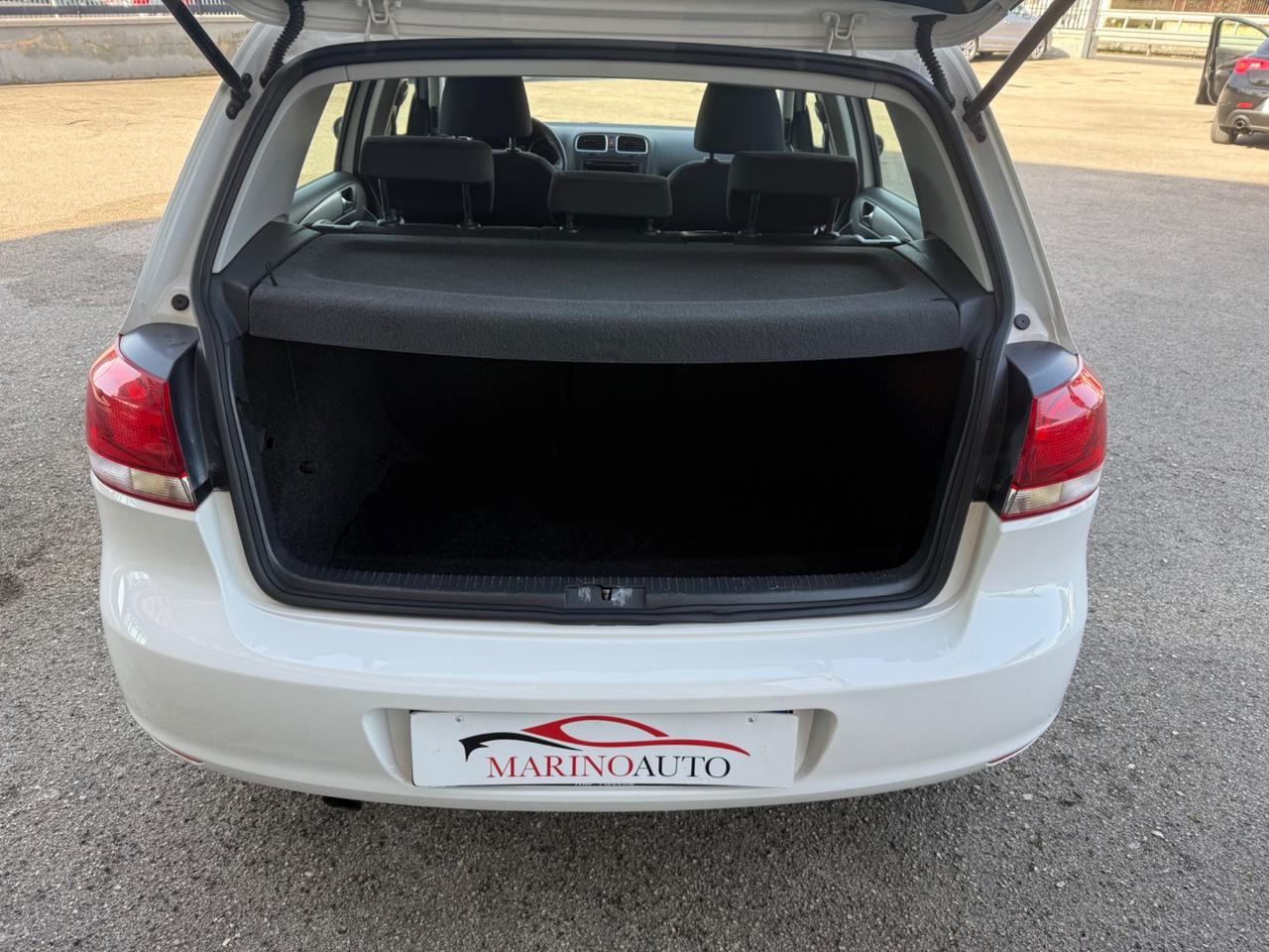 Volkswagen Golf 1.6 TDI DPF 5p. Highline