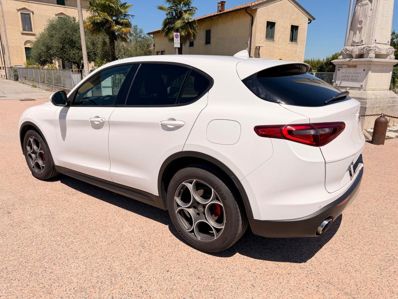 Alfa Romeo Stelvio 2.2TD 2018 PRONTO USO GARANZIA