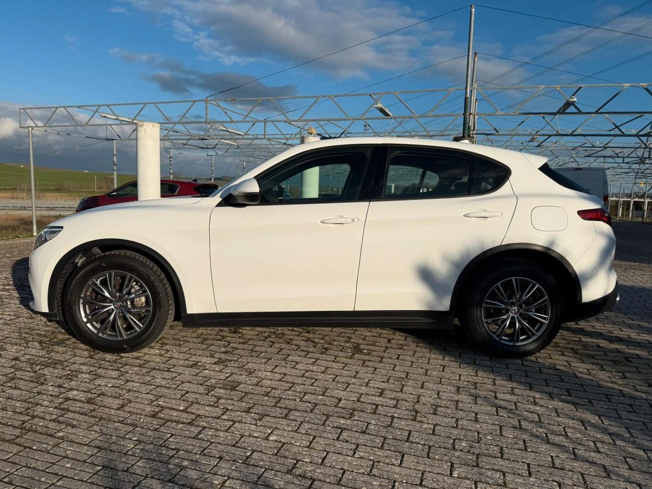 Alfa Romeo Stelvio 2.2 Turbodiesel 190 CV AT8 RWD Executive