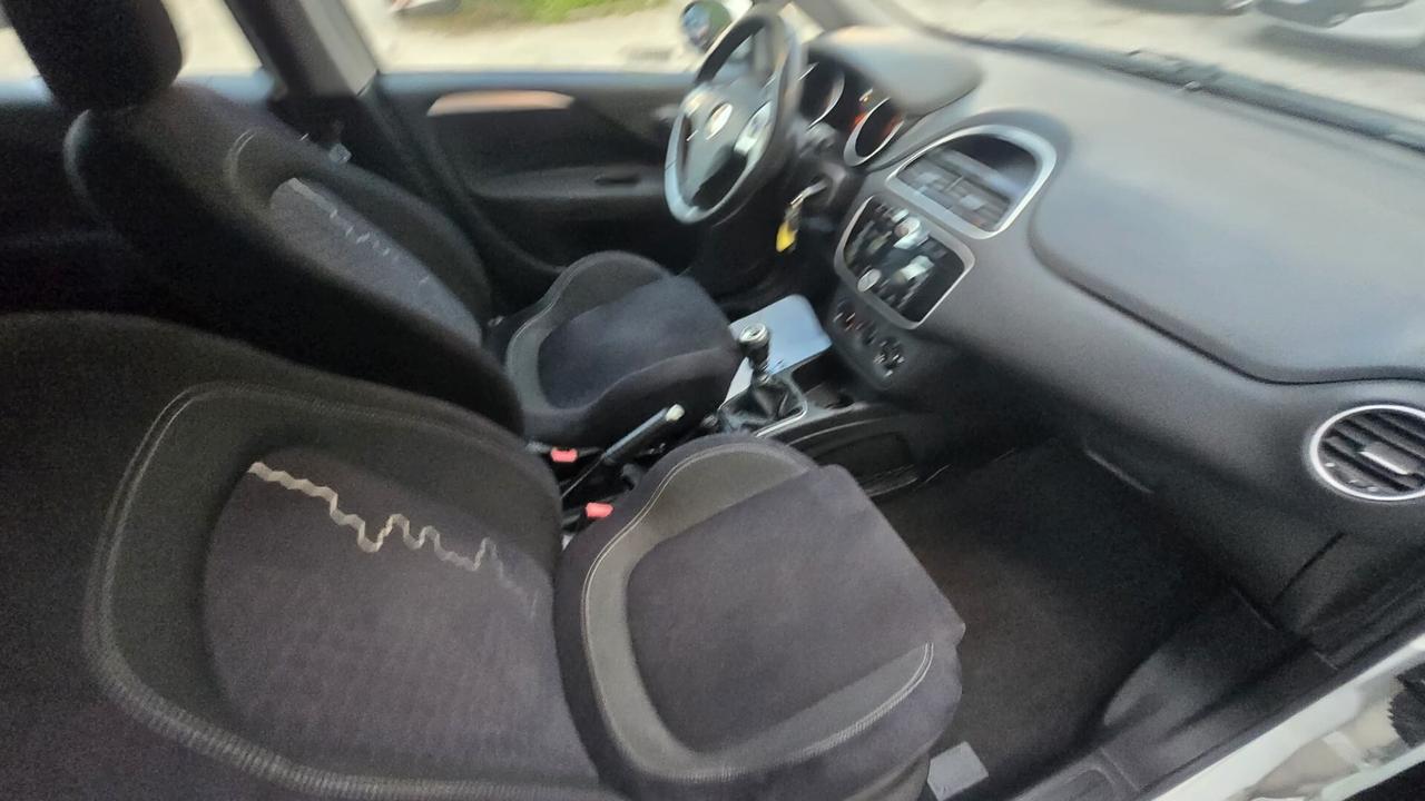 Fiat Punto 1.2 8V 5 porte Street Ok Neopatentati