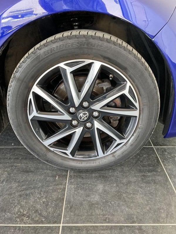 Toyota Yaris Hybrid Trend MY21