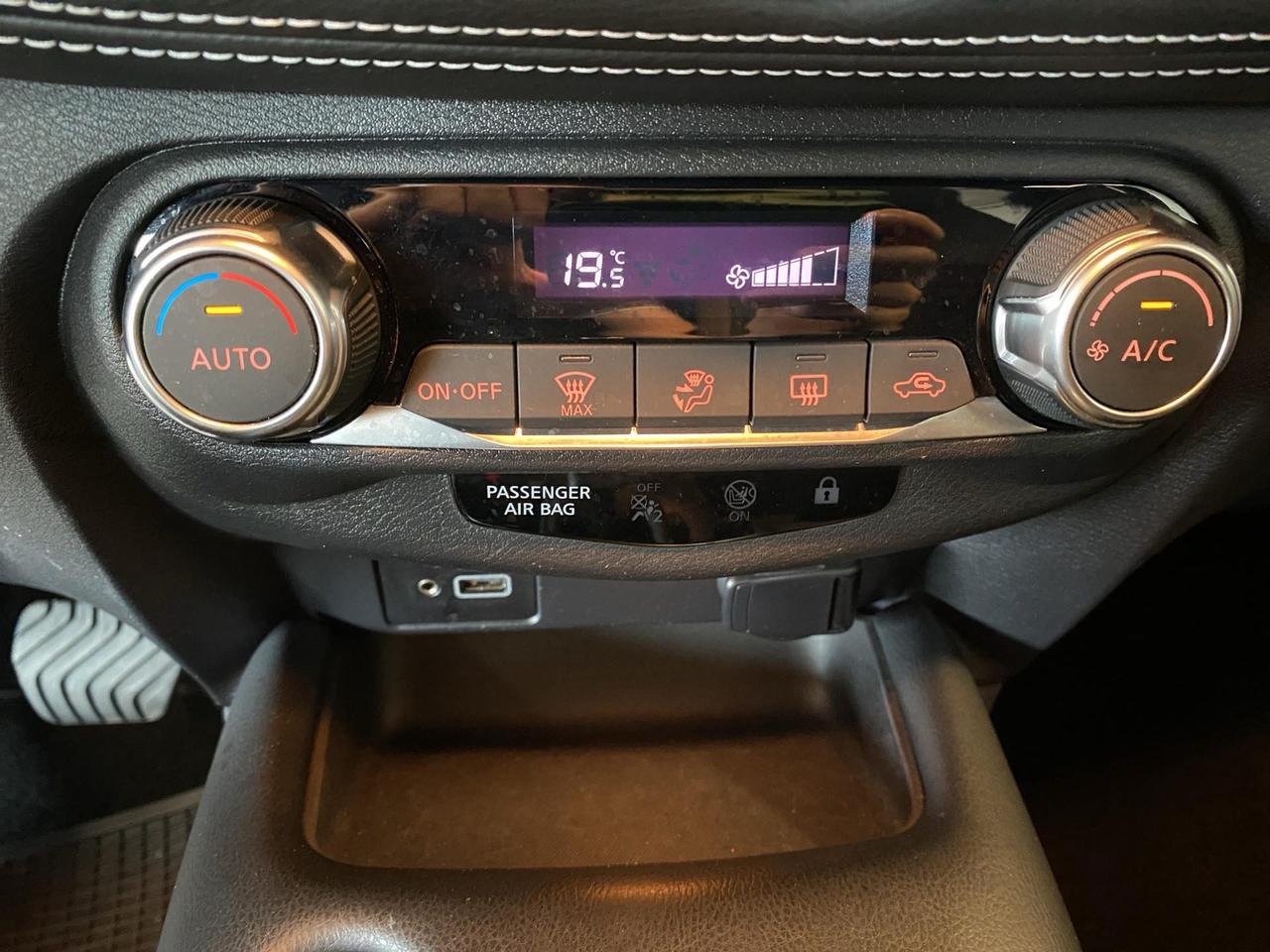 Nissan Juke 1.6 hev N-Connecta