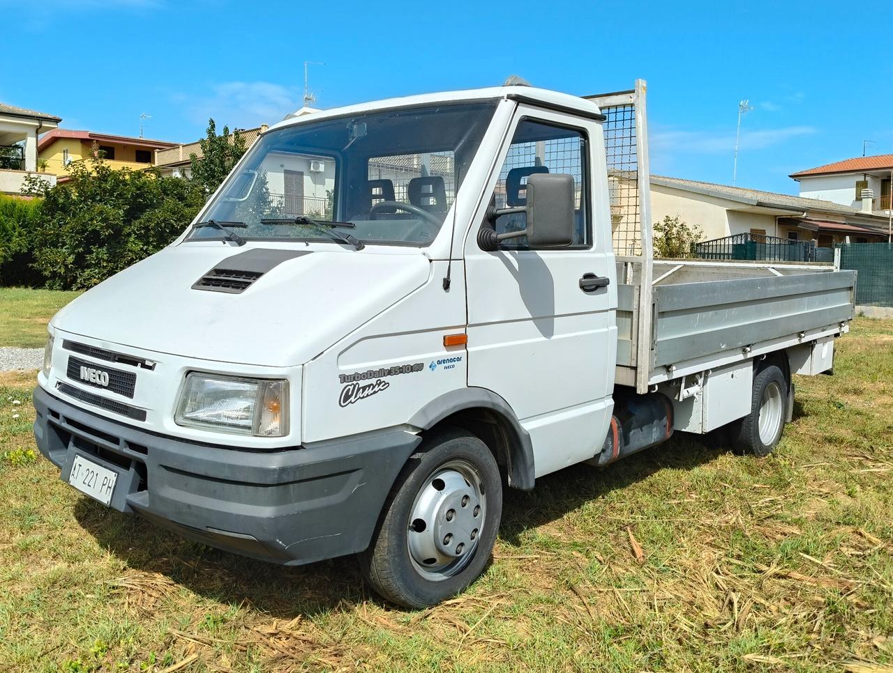 Iveco DAILY 35.10 TURBO *CASSONE FISSO* 97