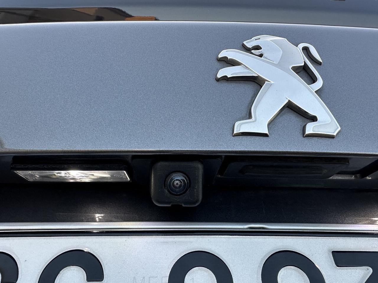 Peugeot 2008 BlueHDi 110 Allure Pack