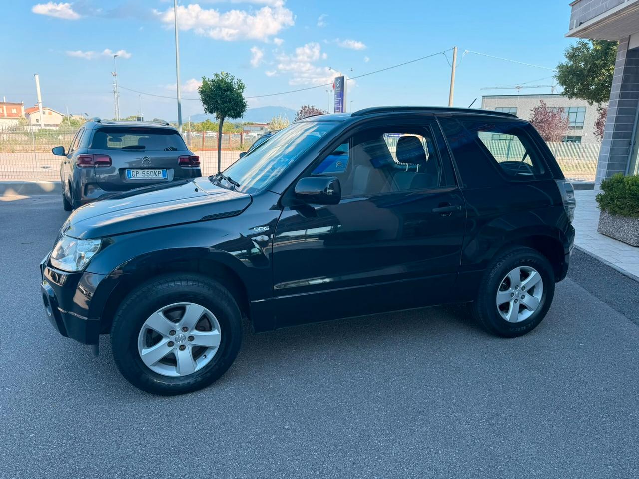 Suzuki Grand Vitara 1.9 DDiS 3 porte