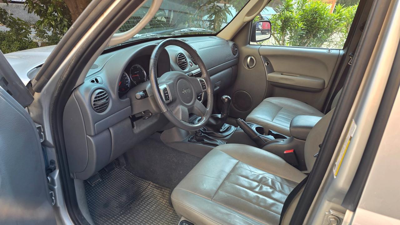 Jeep Cherokee 2.8 CRD Limited