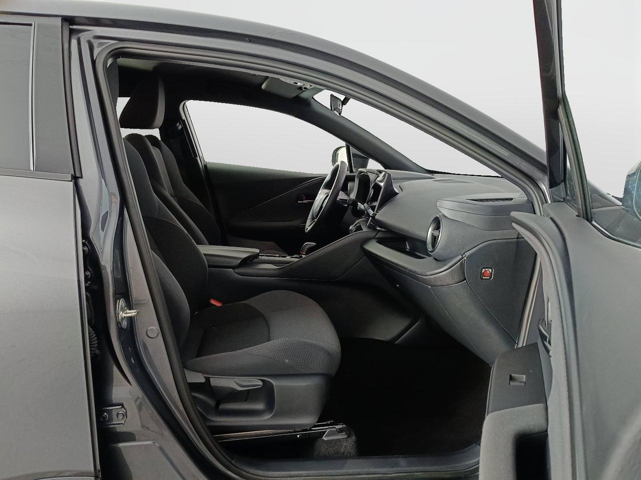 TOYOTA C-HR II 2023 - C-HR 1.8 hev Trend fwd e-cvt