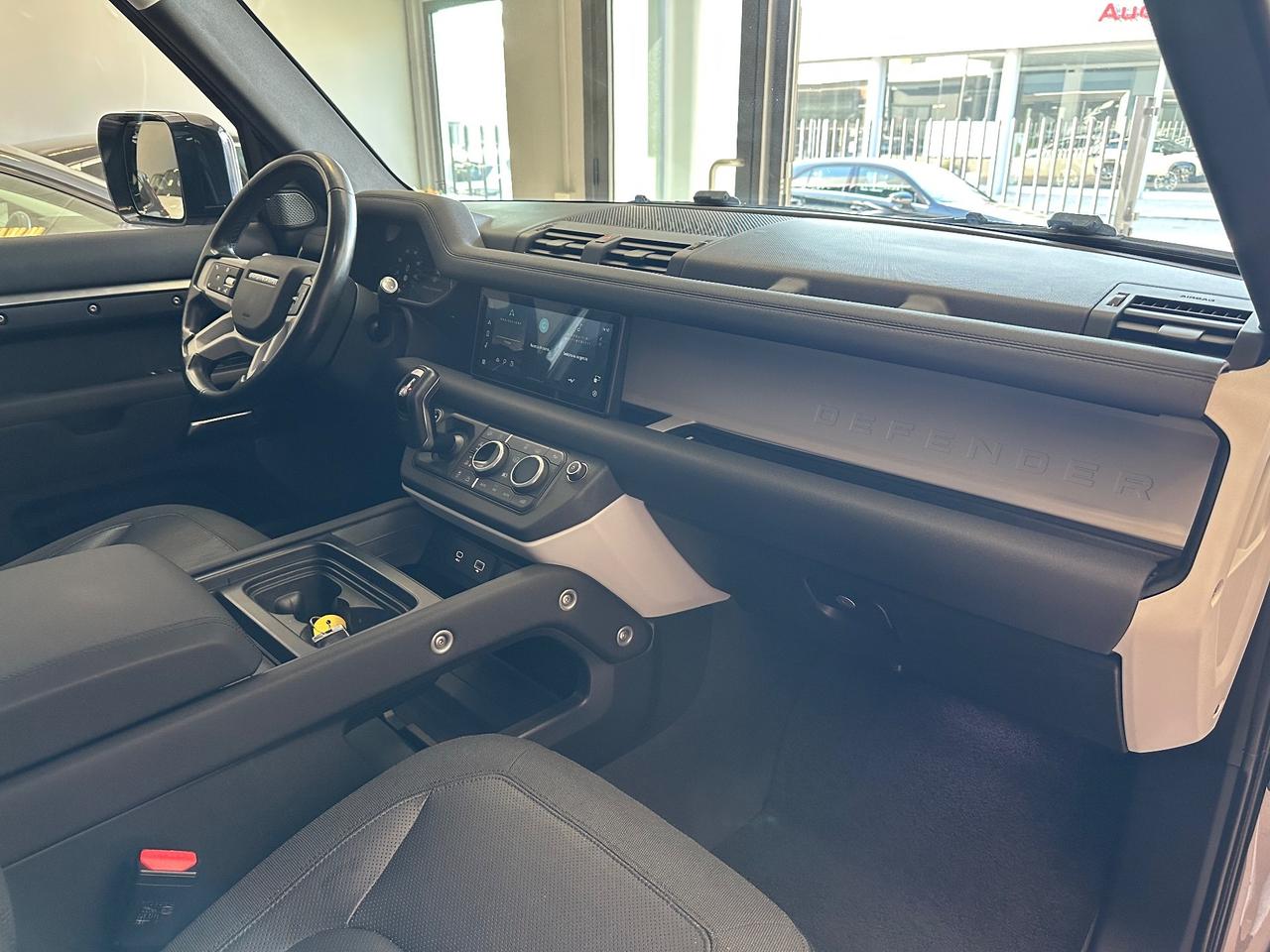 Land Rover Defender 110 2.0 SD4 AWD Auto SE